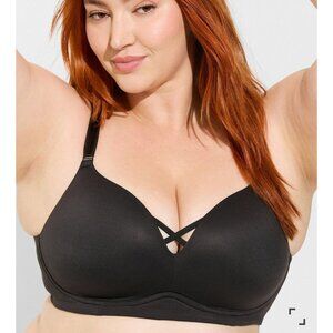 Torrid 48D Black Dream Wire-free Push Up Bra Wireless 360 Back Smoothing